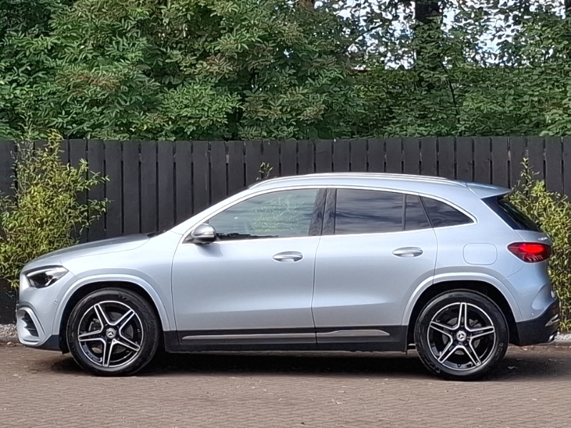 Mercedes-Benz GLA Class 1.3 Gla180h Mhev Sport Edition Suv Hybr #4