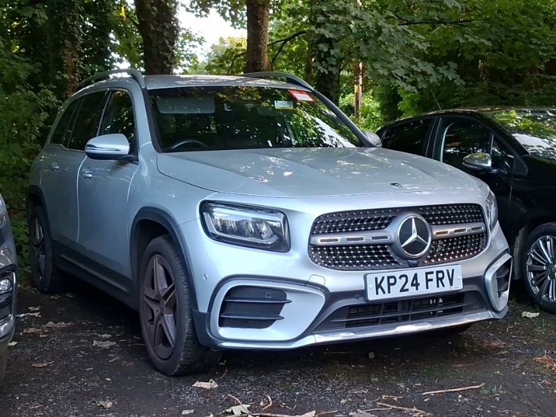 Mercedes-Benz GLB Class Glb 200 Amg Line Executive 7G-tronic Silver