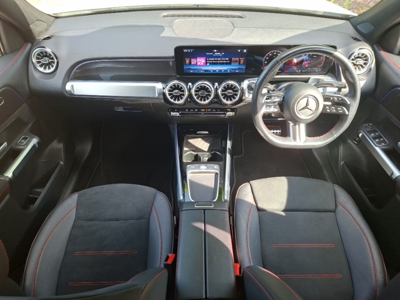 Mercedes-Benz GLB Class Glb 200 Amg Line Executive 7G-tronic Silver #3