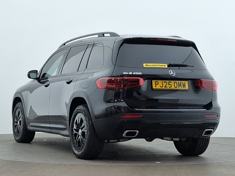 Mercedes-Benz GLB Class Glb 200 Sport Executive 7G-tronic Black #2