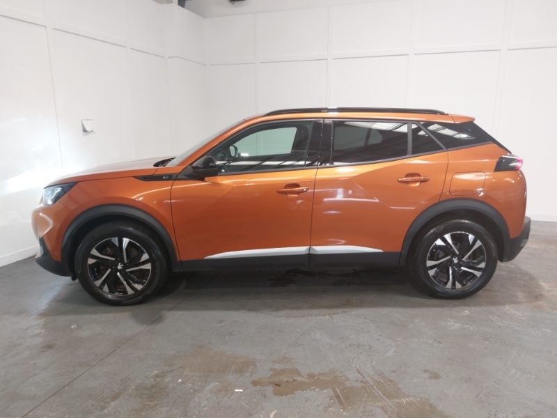 Peugeot e-2008 100Kw Allure Premium 50Kwh Orange #4