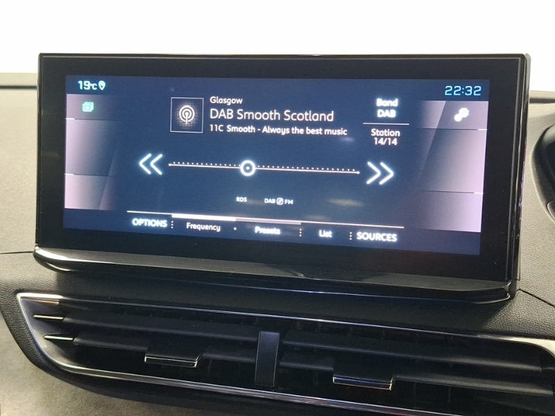 Peugeot 3008 1.2 Puretech Allure Eat8 2024 Black #11