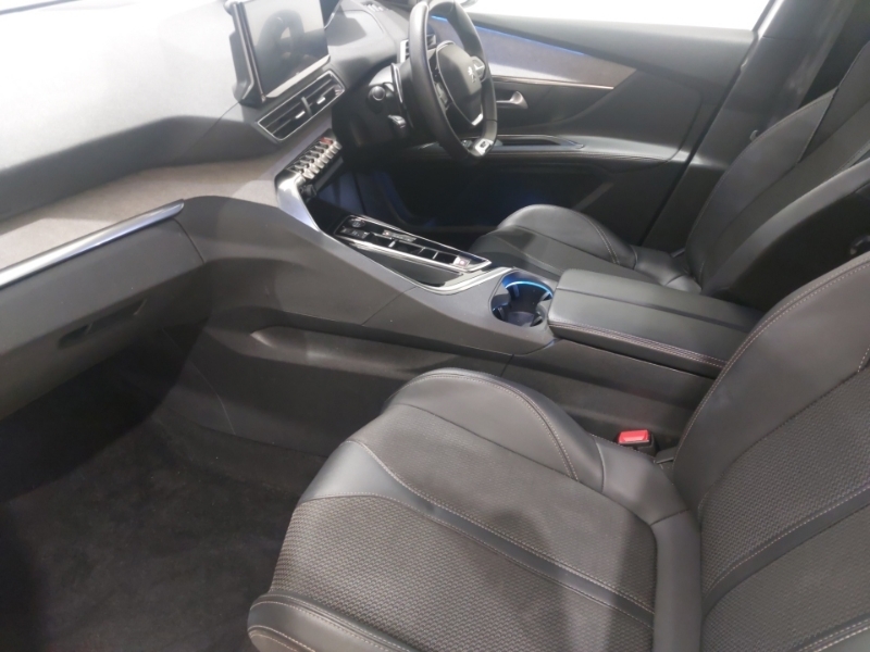 Peugeot 5008 1.5 Bluehdi Gt Eat8 White #5