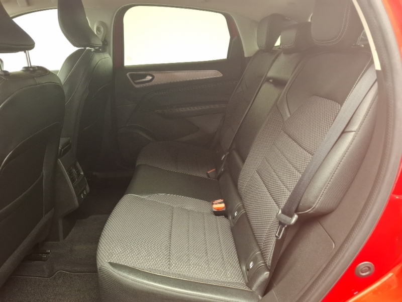 Renault Arkana 1.6 E-tech Full Hybrid 145 Techno Red #6