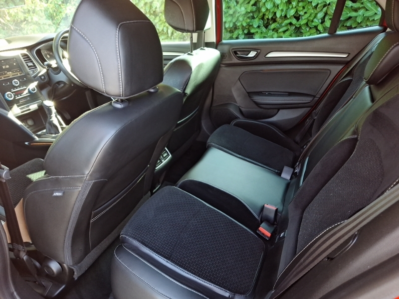 Renault Megane 1.5 Dci Dynamique Nav Red #6