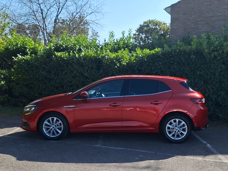 Renault Megane 1.5 Dci Dynamique Nav Red #4