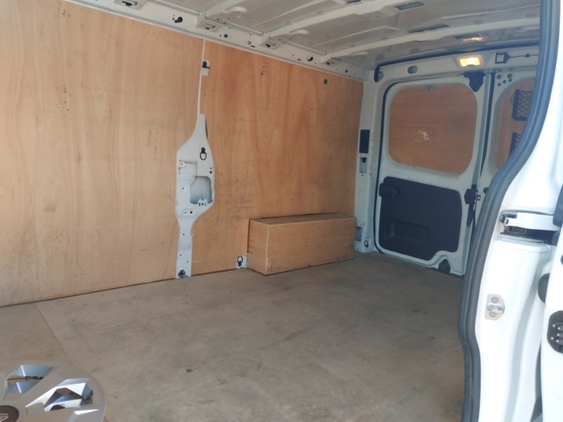 Renault Trafic Ll30 Blue Dci 130 Advance Van White #5