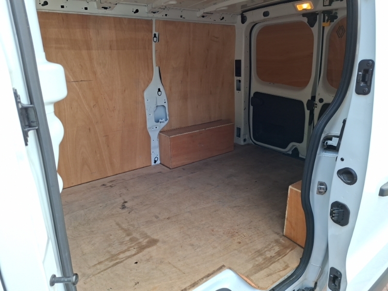Renault Trafic Sl30 Blue Dci 130 Advance Van White #6