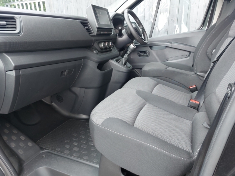 Renault Trafic Ll30 Blue Dci 130 Advance Van Black #5