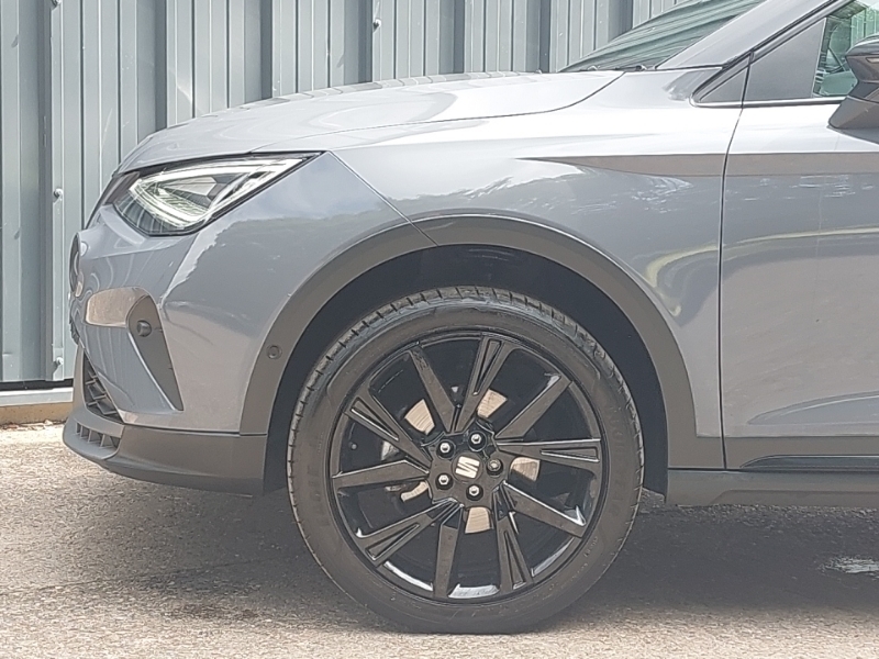 Seat Arona 1.0 Tsi Fr Black Edition Suv Eur Black #18
