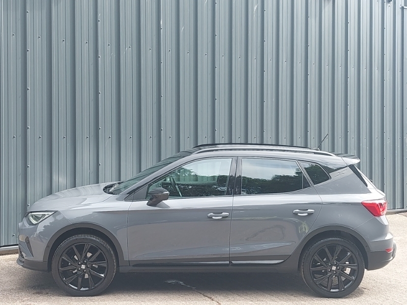 Seat Arona 1.0 Tsi Fr Black Edition Suv Eur Black #4