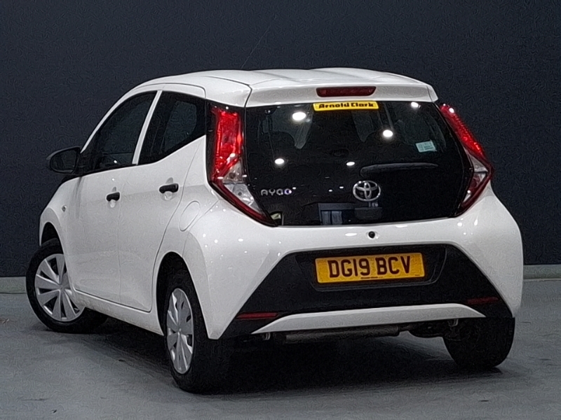 Toyota Aygo 1.0 Vvt-i X White #2