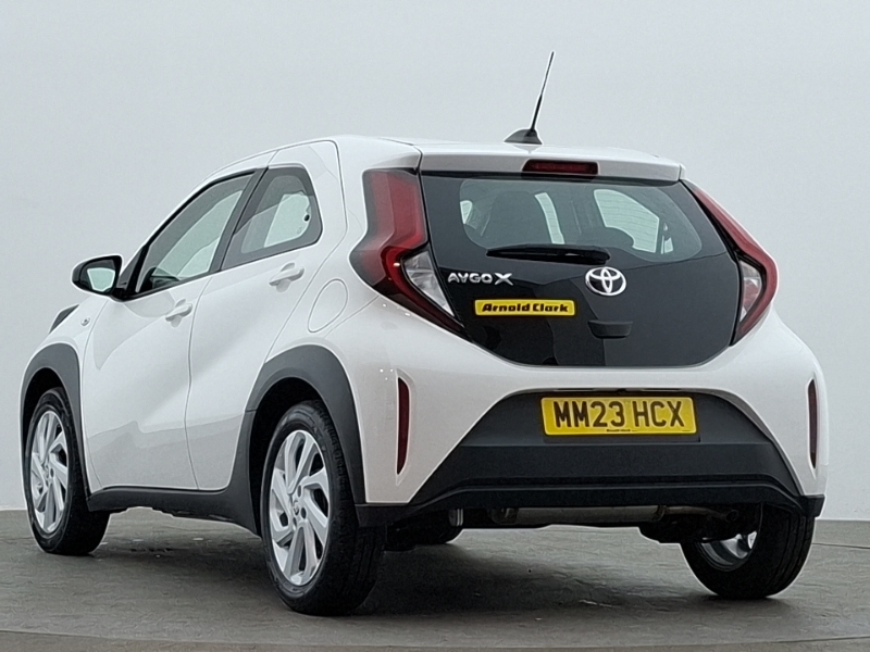 Toyota Aygo X 1.0 Vvt-i Pure White #2