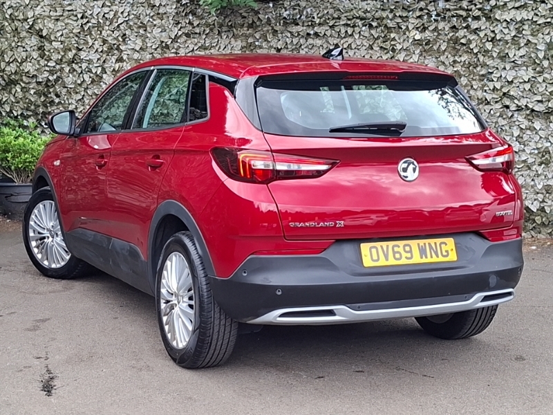 Vauxhall Grandland X 1.2 Turbo Business Edition Nav OV69WNG Red #2