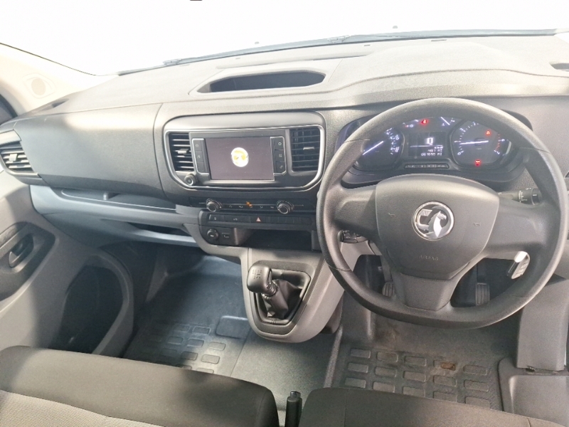 Vauxhall Vivaro 2900 1.5D 100Ps Dynamic H1 Van White #3