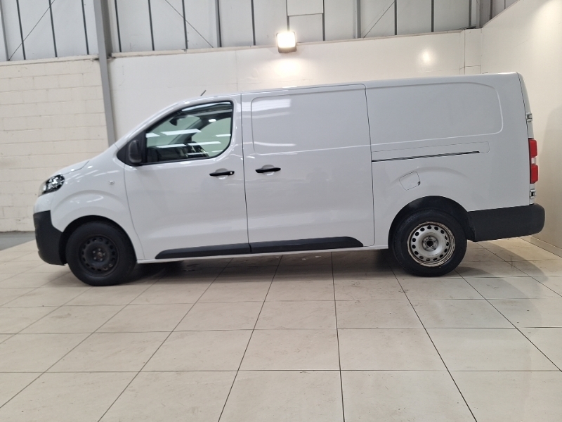 Vauxhall Vivaro 2900 1.5D 100Ps Dynamic H1 Van White #4