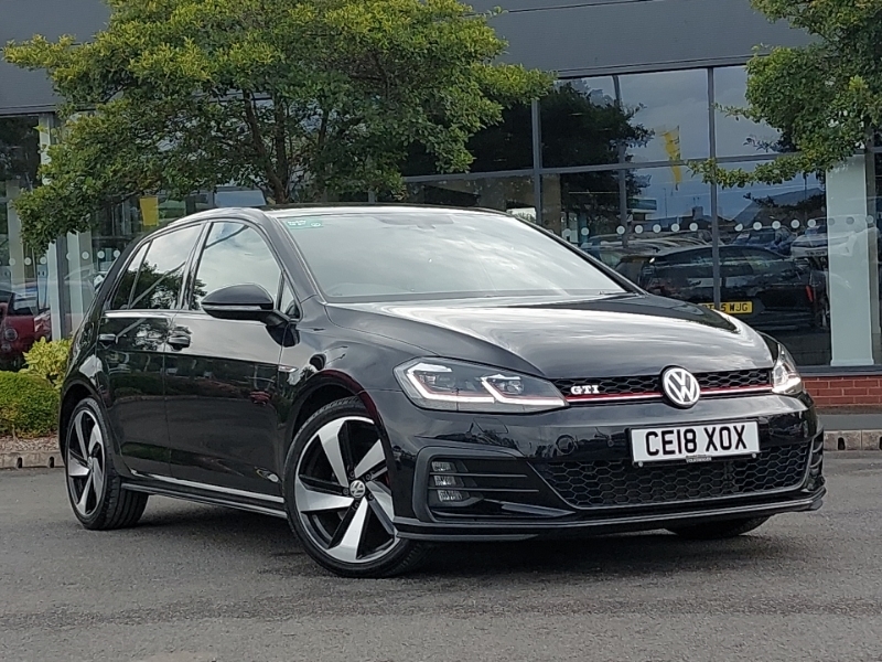 Volkswagen Golf 2.0 Tsi Gti Black