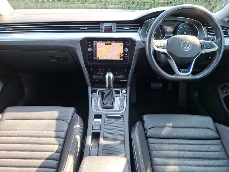 Volkswagen Passat 1.4 Tsi Phev Gte Dsg Grey #3