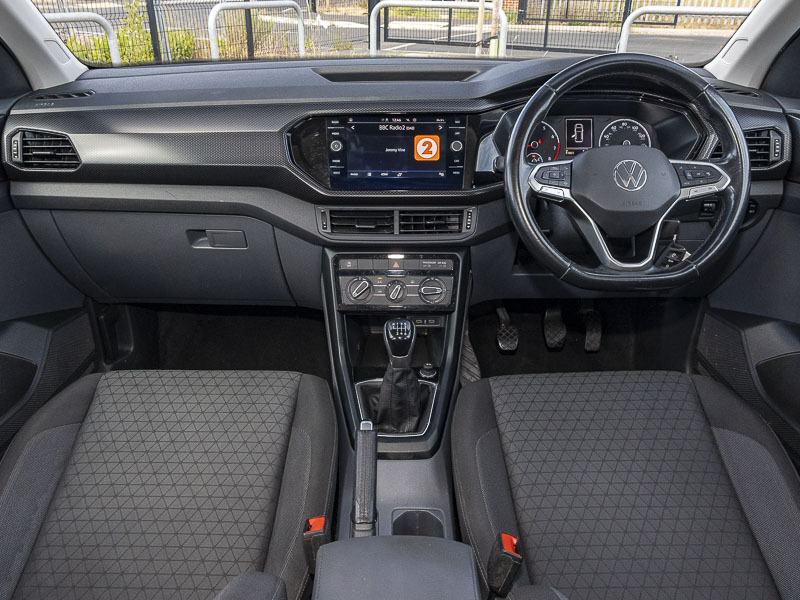 Volkswagen T-Cross 1.0 Tsi 110 Se Black #3