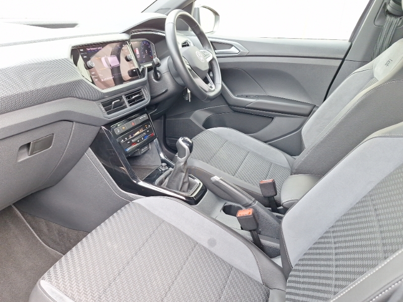 Volkswagen T-Cross 1.0 Tsi 110 R-line Grey #5