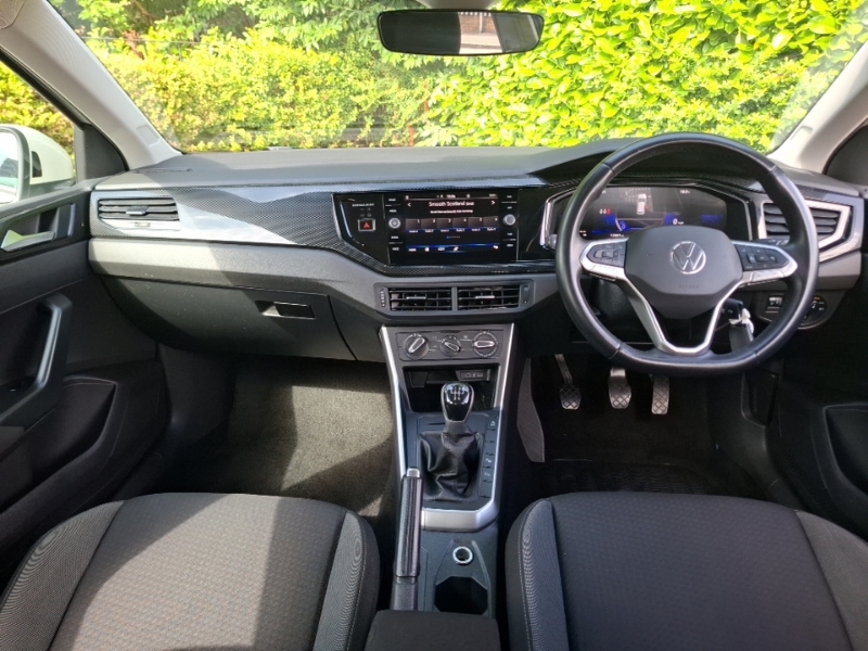 Volkswagen Taigo 1.0 Tsi Life Grey #3