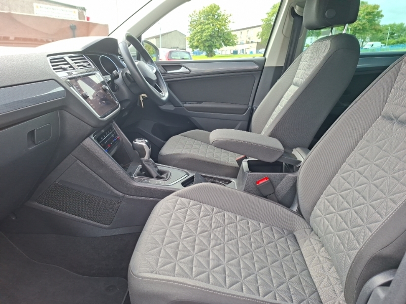 Volkswagen Tiguan 2.0 Tdi Life Dsg Silver #5