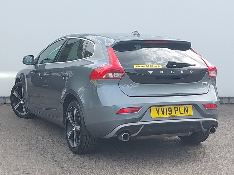 Volvo V40 T3 152 R Design Edition Geartronic Grey #2