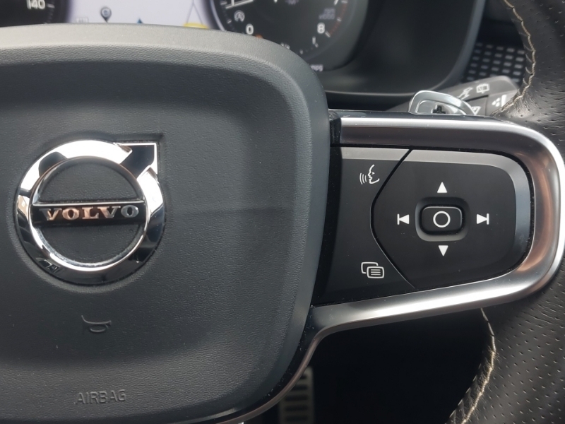 Volvo XC40 1.5 T3 R-design Suv Euro 6 Ss Grey #13