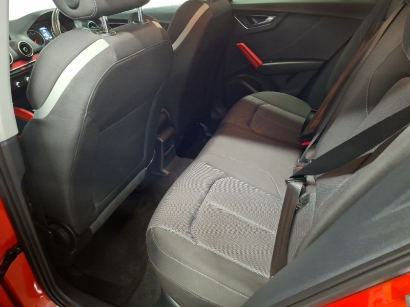 Audi Q2 35 Tfsi Sport Orange #6
