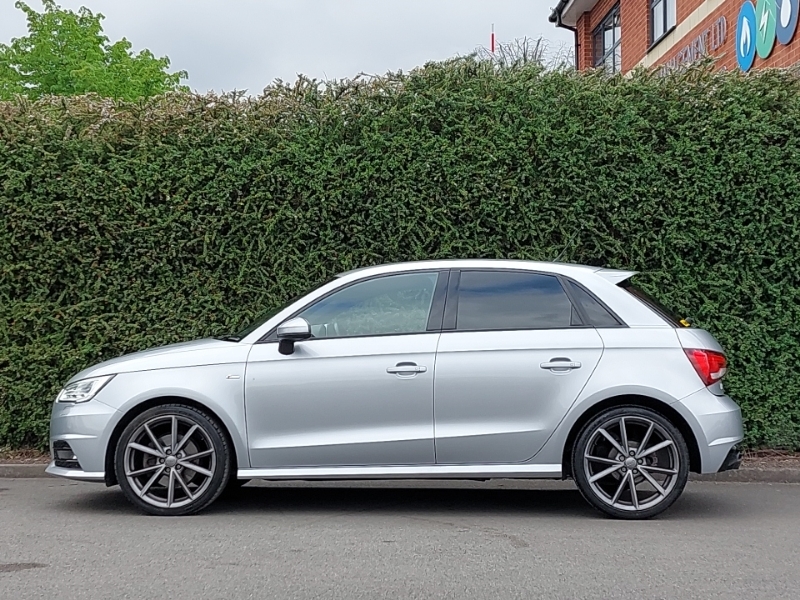 Audi A1 1.4 Tfsi 125 Black Edition Nav S Tronic Silver #4
