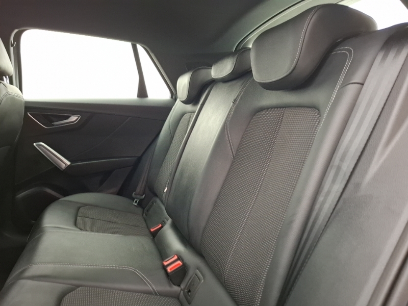 Audi Q2 35 Tfsi S Line S Tronic Grey #6