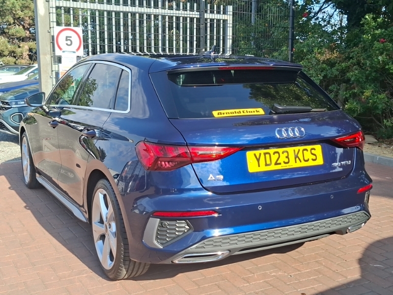Audi A3 30 Tfsi S Line S Tronic Blue #2