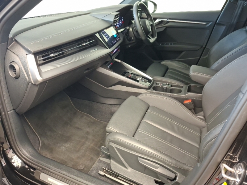 Audi A3 30 Tfsi S Line S Tronic Black #5