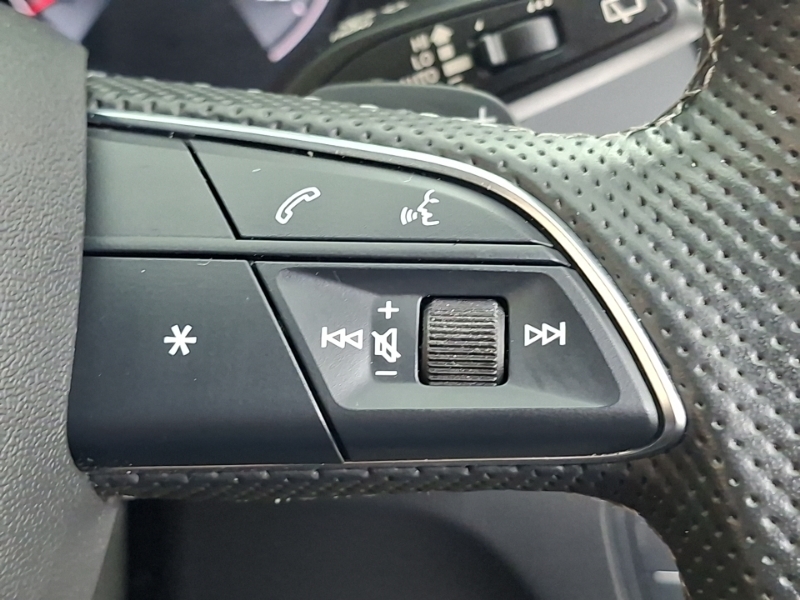 Audi Q5 2021 2.0 Tfsie 50 S Line S Tronic Quattro Euro 6 Black #13