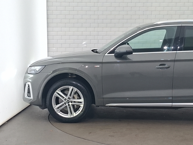 Audi Q5 2024 2.0 Tfsie 50 Sport Suv Plug-in Hyb Blue #19
