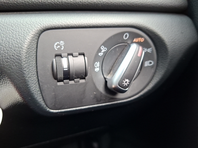 Audi Q3 Tdi S Line 30 Road Tax Parking Sensors Power Tailg Grey #16