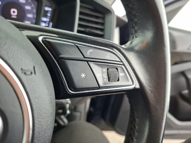 Audi A1 1.0 Tfsi 30 Sport Sportback Euro White #13