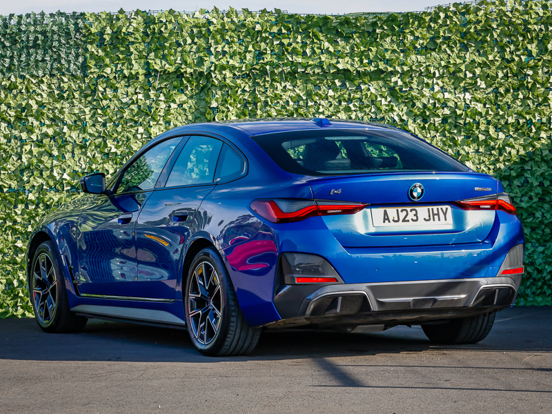 BMW i4 210Kw Edrive35 M Sport 70Kwh Blue #2