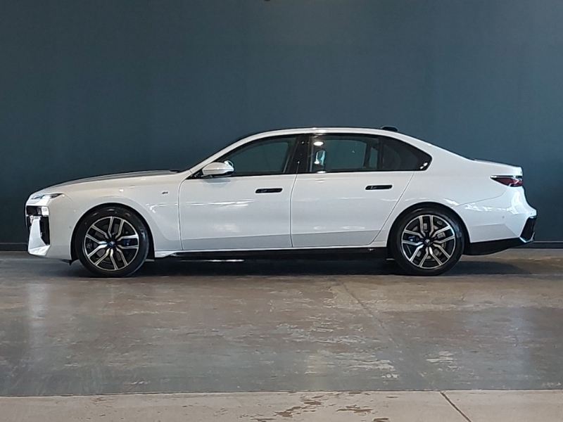 BMW i7 400Kw Xdrive60 M Sport 105.7Kwh White #4