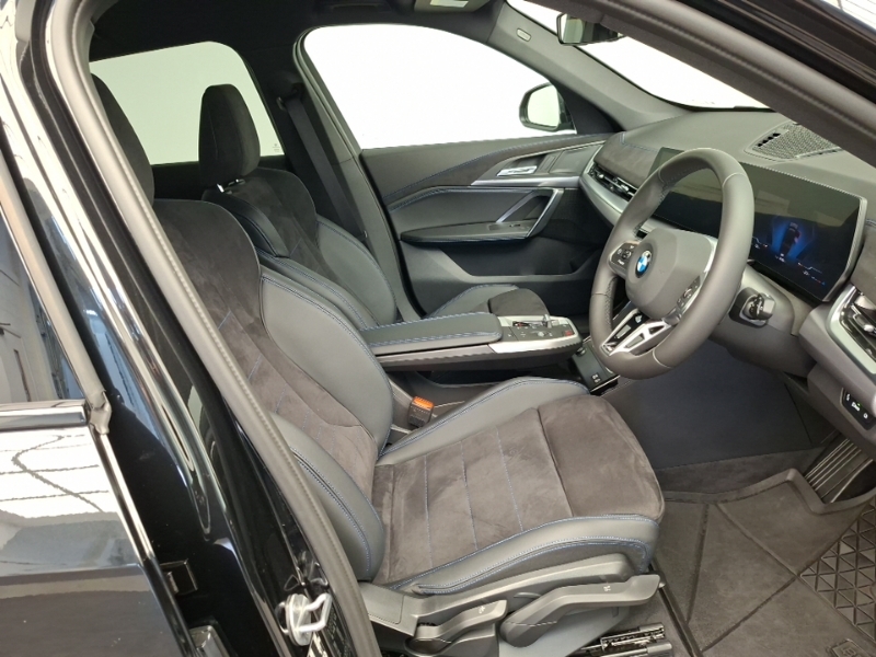BMW X1 Sdrive 20I Mht M Sport Step Black #6