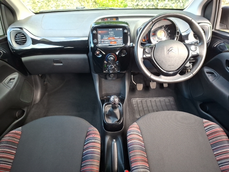 Citroen C1 1.0 Vti 72 Flair Black #3