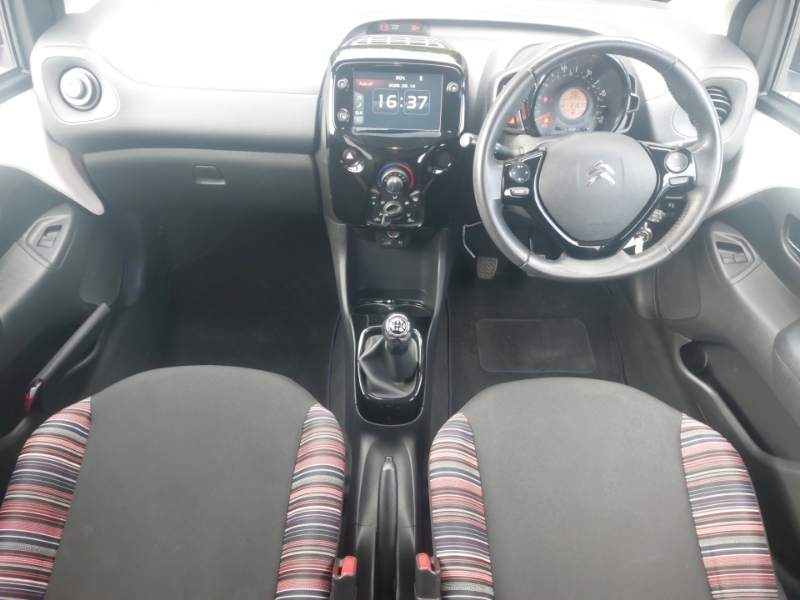 Citroen C1 1.0 Vti 72 Flair White #3