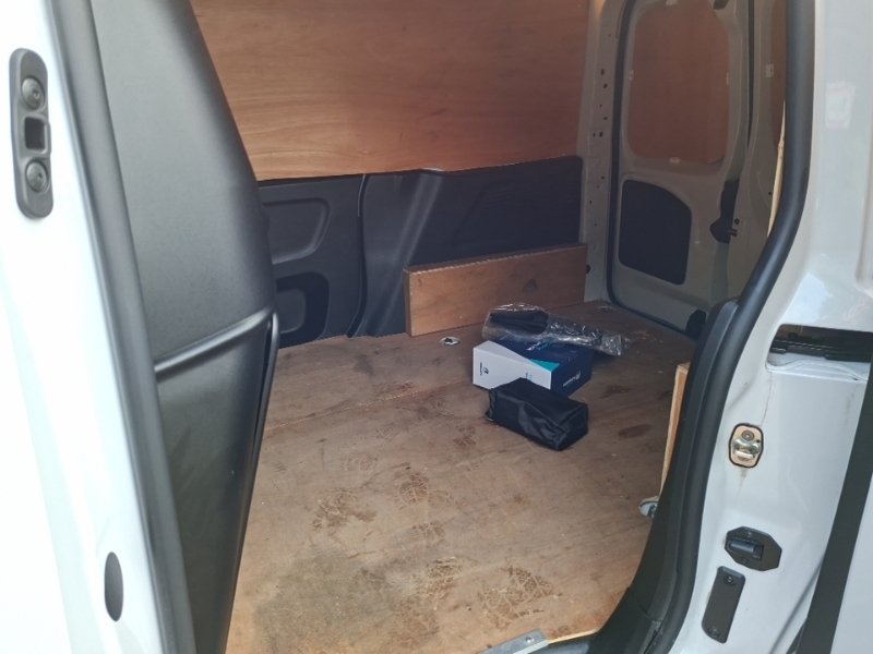 Citroen Berlingo 1.5 Bluehdi 650Kg Enterprise Ed 100Ps 6 Spd Ss White #5