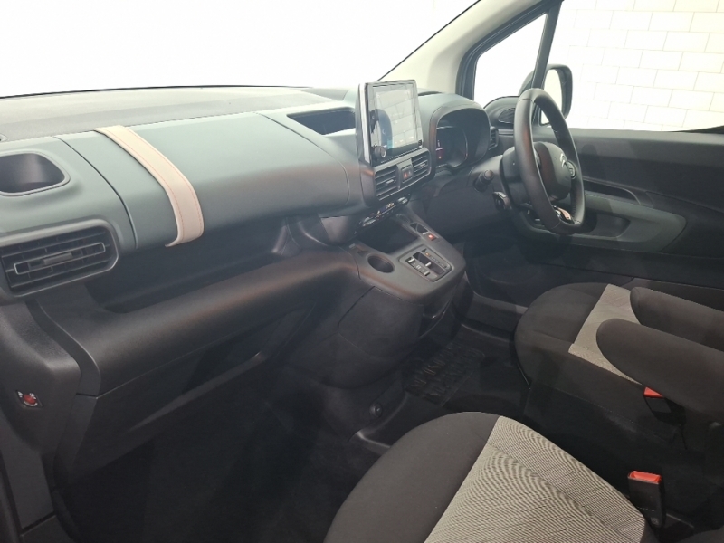 Citroen e-Berlingo 100Kw Flair Xtr M 50Kwh White #5