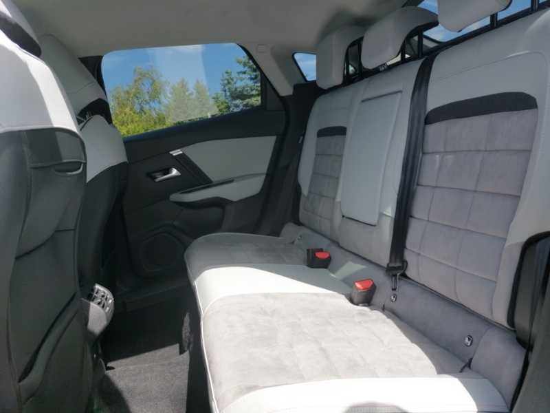 Citroen C4 1.2 130 Collection Blue #6