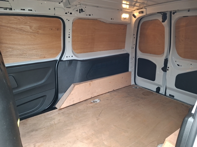 Citroen Berlingo 1.5 Bluehdi 100Ps Van Driver White #6