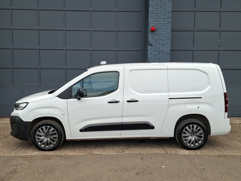 Citroen Berlingo 1.5 Bluehdi 100Ps Van Driver White #4