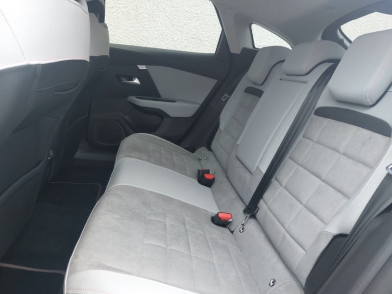 Citroen C4 1.2 130 Collection Blue #6