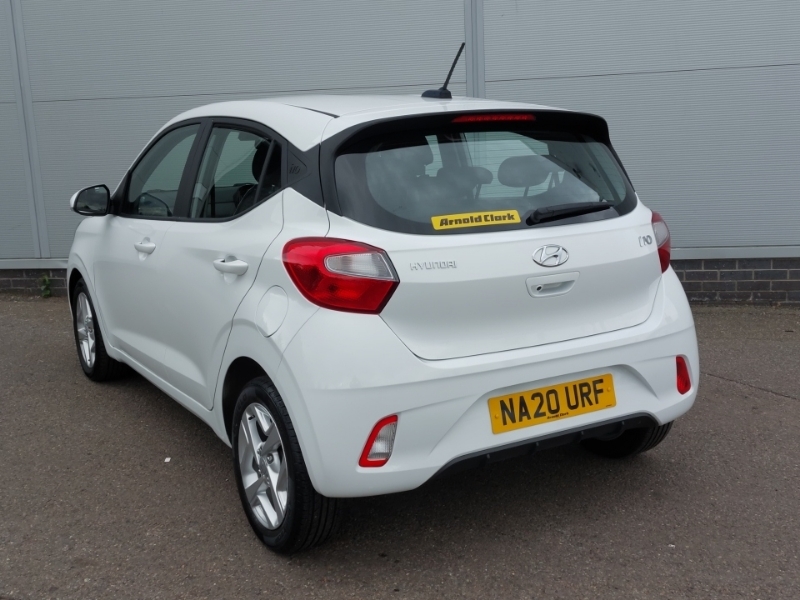 Hyundai I10 1.2 Mpi Se Connect White #2