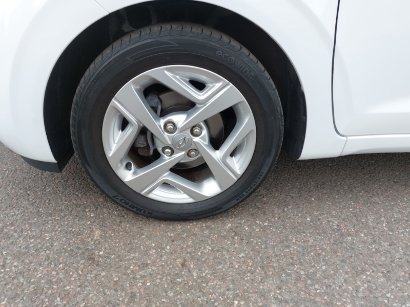 Hyundai I10 1.0 Se Connect Hatchback Euro 6 Blue #19
